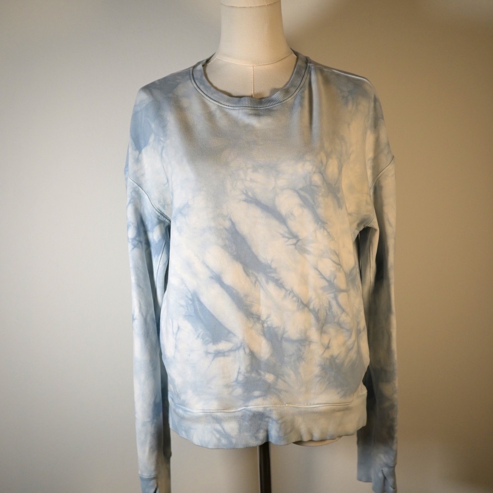 All in Motion Blue Tie Dye Sweatshirt Womens Small Thumbhole Pockets Activewear